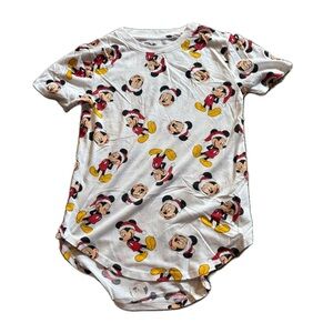 Disney Mickey Mouse Santa Claus T-shirt XL White Red